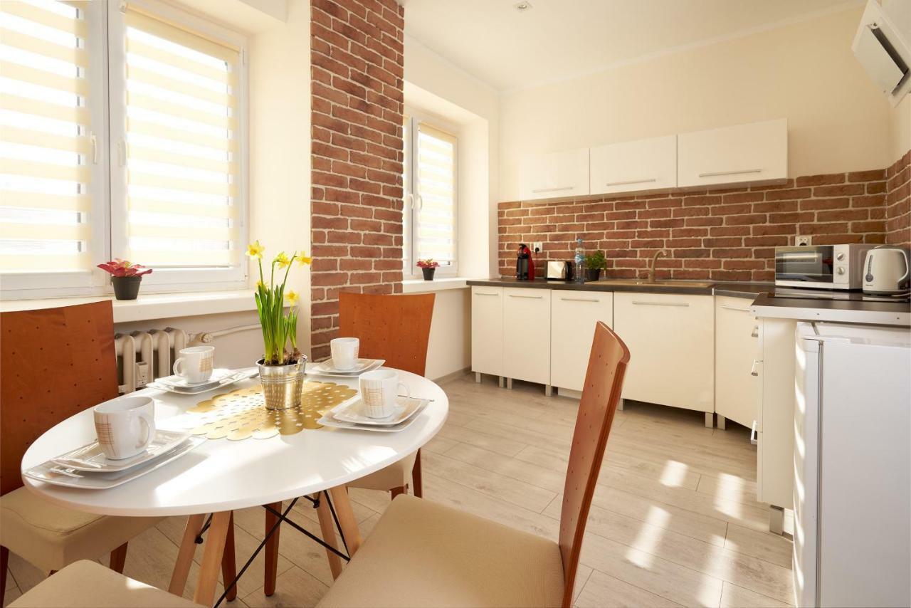 Apartament Winnica Centrum Зелёна-Гура Экстерьер фото