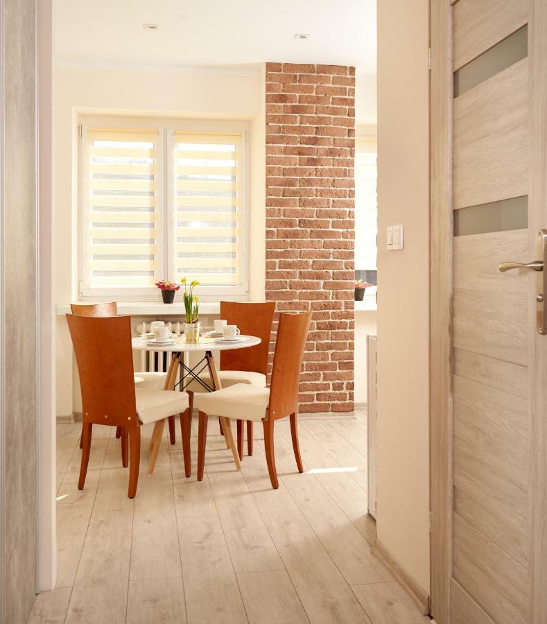 Apartament Winnica Centrum Зелёна-Гура Экстерьер фото